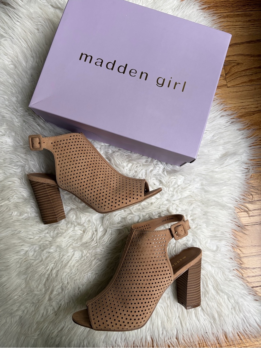 Madden Girl Beckie C Tan Open-Toe Stacked Block Heel Sandals